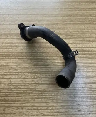 BMW X3 F25 Engine coolant pipe/hose 7603514