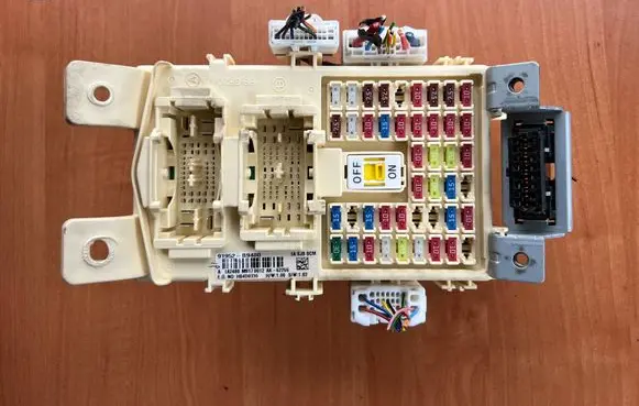 Hyundai i10 Fuse box set 91952B9480 HB4D0336 9170012