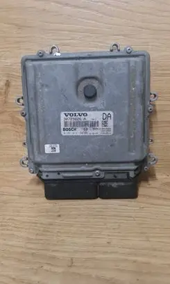 Volvo XC90 Engine control unit/module 30729826A 0281012103