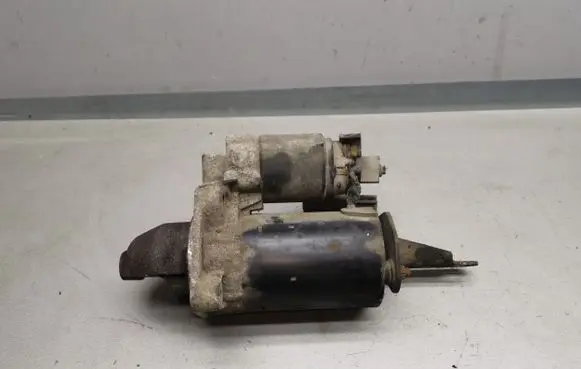 Ford Puma Starter motor 0001107043