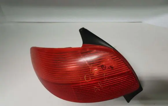 Peugeot 206 Rear/tail lights