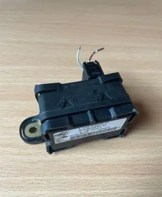 BMW 3 E90 E91 ESP acceleration yaw rate sensor 6762769