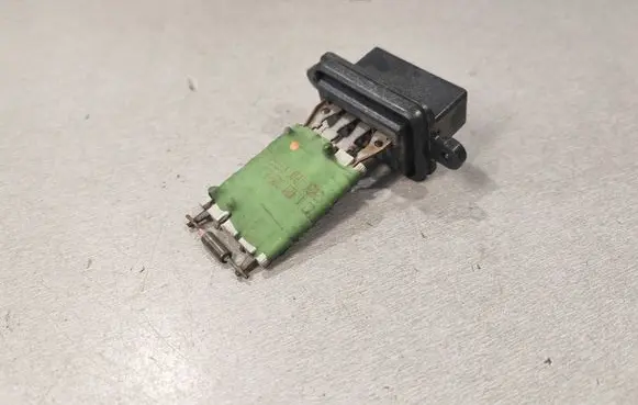 Fiat Stilo Heater blower motor/fan resistor B8371 142130500