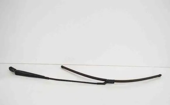 Peugeot 5008 Windshield/front glass wiper blade 3392125759 97036203