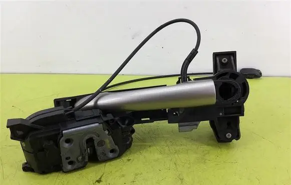 Renault Modus Front door lock 219246