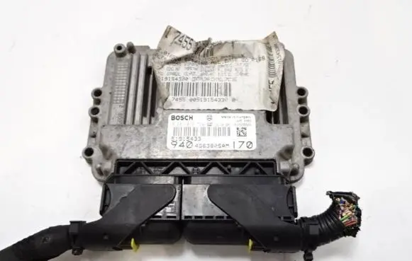 Alfa Romeo Giulietta Engine control unit/module ECU 51915433 4G6380SAM 0281018724