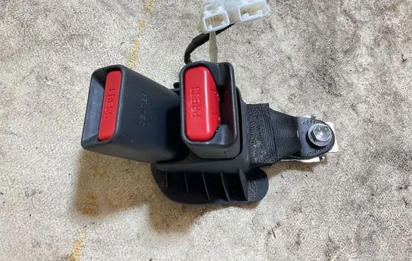 Toyota Corolla E210 E21 Rear seatbelt buckle 202792114 4749690471