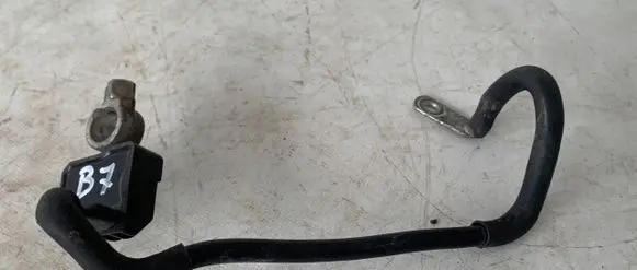 Volkswagen PASSAT B7 Negative earth cable (battery)