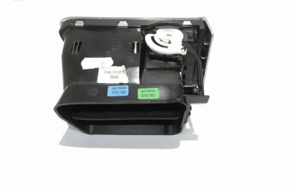 Peugeot 508 Dash center air vent grill 9686445377
