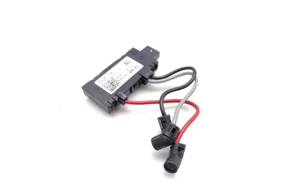 Volkswagen Polo VI Alarm movement detector/sensor 5Q0951172A 28601887 5Q0951172B