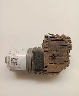 Audi A4 S4 B6 8E 8H Wiper motor 8E2955119A 0390241510
