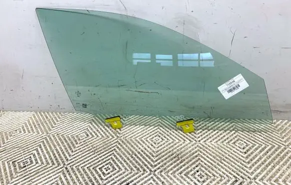 Skoda Superb B9 Front door window glass four-door 3J0845022