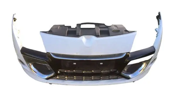 Renault Megane III Front bumper
