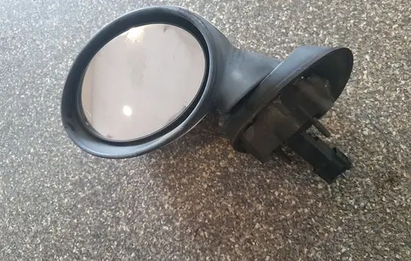 Mini One - Cooper R50 - 53 Front door electric wing mirror