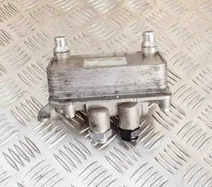 Engine oil radiator