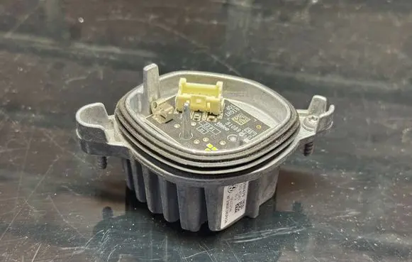Volkswagen PASSAT B8 LED ballast control module 3G0998479