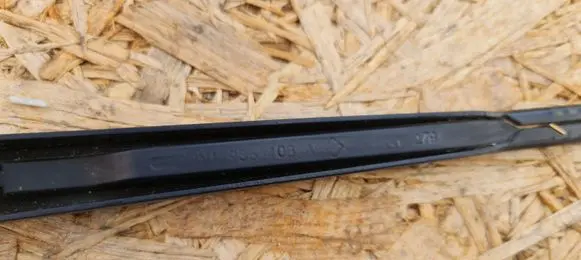 Audi TT Mk1 Windshield/front glass wiper blade 8N1955403A