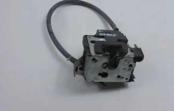 Fiat Doblo Front door lock