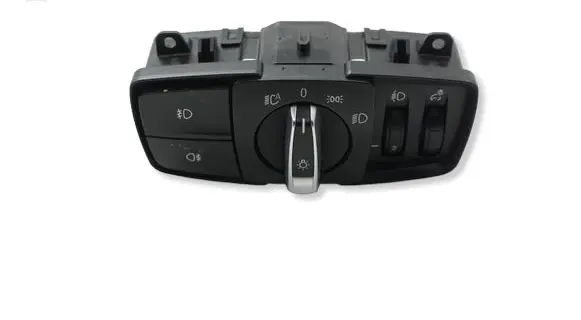 BMW 2 F46 Light switch 6824890ACR