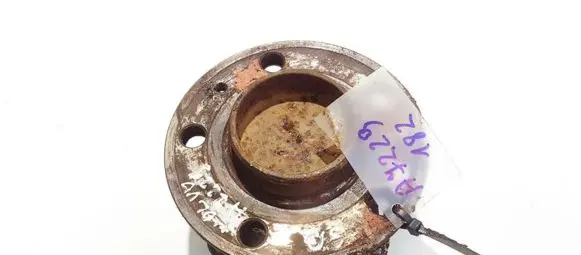 Volvo S60 Rear wheel hub