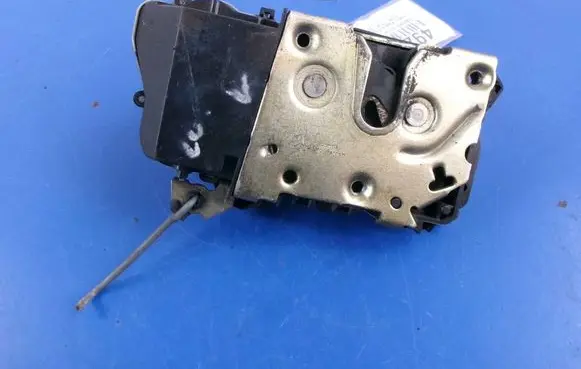 Citroen Xsara Picasso Front door lock