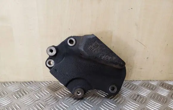 Opel Antara Engine mounting bracket
