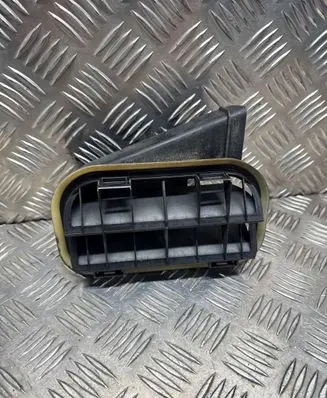 Mercedes-Benz SLK R172 Quarter panel pressure vent A1728300042