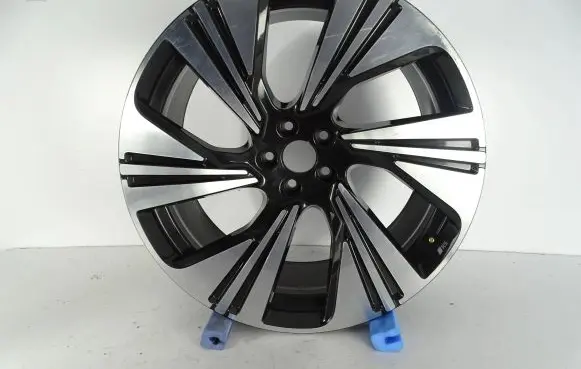 Audi e-tron Original wheel cap 4KE691925AM