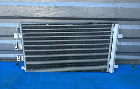 MG HS Coolant radiator 10108310