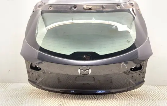 Mazda 3 II Tailgate/trunk/boot lid