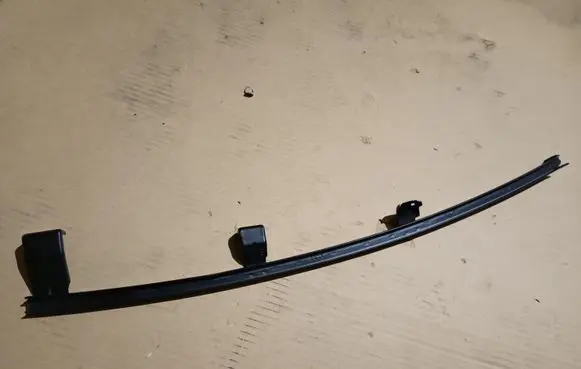 Subaru Ascent Front door windshield rail 61240XC02A