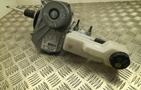 Audi Q4 e-tron Master brake cylinder 1EC614105BS