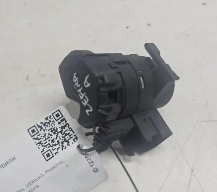 Opel Zafira A Ignition lock contact 90589314