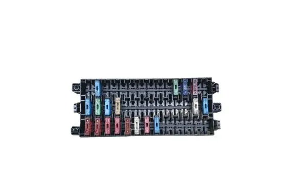 Renault Trafic II (X83) Fuse module 1810916000