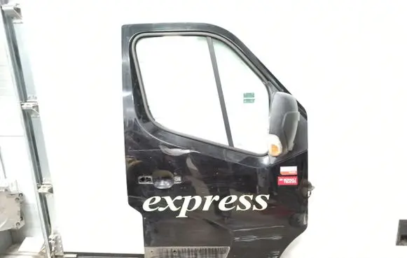 Renault Master III Front door