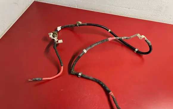 BMW X1 F48 F49 Positive cable (battery) 8677250 8677251