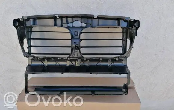 BMW 5 GT F07 Radiator cooling fan shroud 51747200771 7200771 720077114