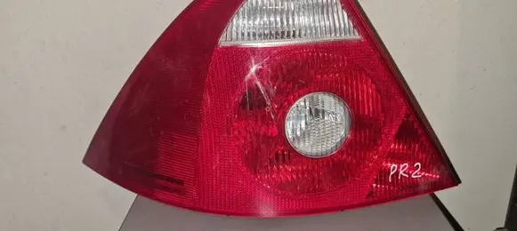 Ford Mondeo Mk III Rear/tail lights 1S7113405A