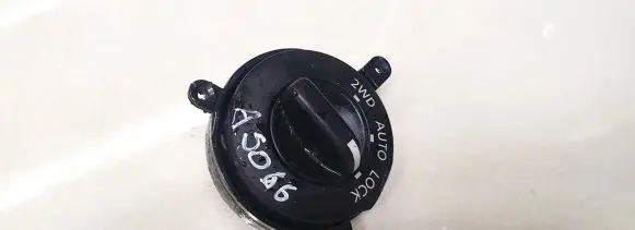 Traction control (ASR) switch