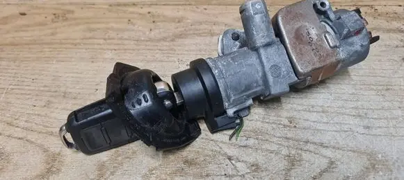 Skoda Superb B5 (3U) Ignition lock 4B0905851
