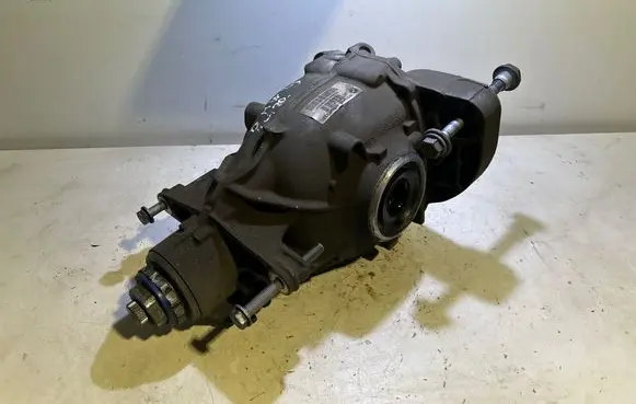 BMW X3 G01 Rear differential 8655041 1218041310100000 E1B627323