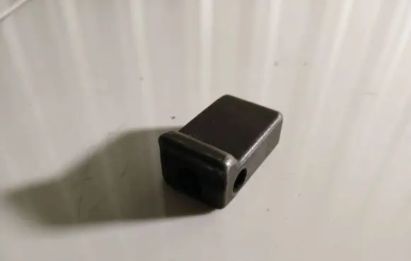 Volkswagen PASSAT B6 Fuel Injector clamp holder