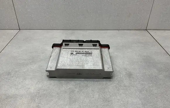 Audi A3 S3 8V Engine control unit/module 04E907309BJ 04E906027HF