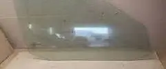 Volkswagen Golf II Front door window glass four-door 43R001153