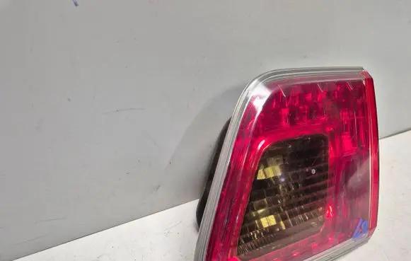 Toyota Avensis T270 Rear/tail lights