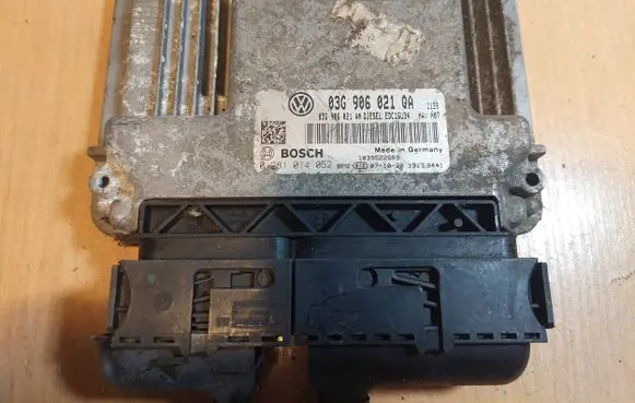 Volkswagen Golf V Engine control unit/module ECU 0281014052 03G906021QA 03G906021AN