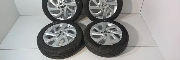 Toyota Aygo X R17 summer tire 17X5J