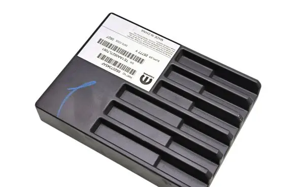 Chrysler Pacifica Sound amplifier 68207345AF 26777Y TE1AA0627F7061