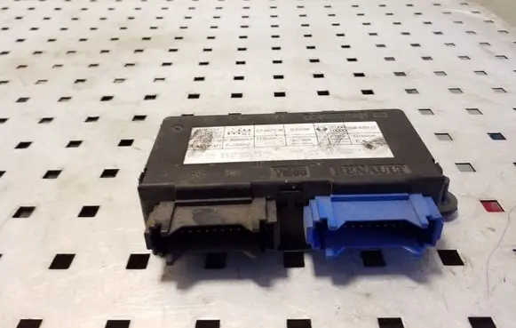 Renault Espace III Comfort/convenience module 73847257C