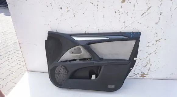 Toyota Avensis T270 Front door card panel trim SKO71481